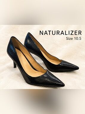 Naturalizer Black Snake Print Pointed Toe Pumps Classic Stiletto Heels/Sz 10.5